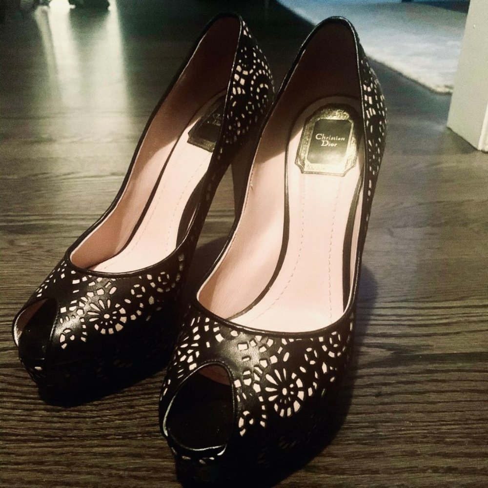 Miss Dior Peep Toe